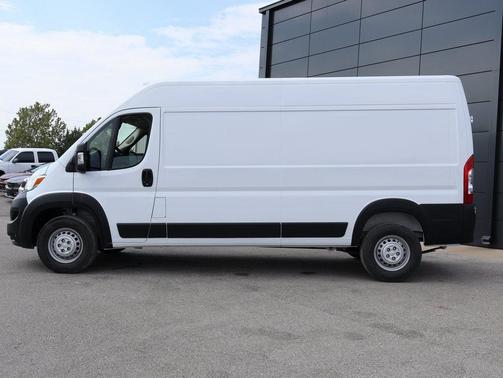 2025 RAM ProMaster 2500 Tradesman