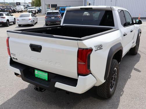 2025 Toyota Tacoma TRD Off-Road