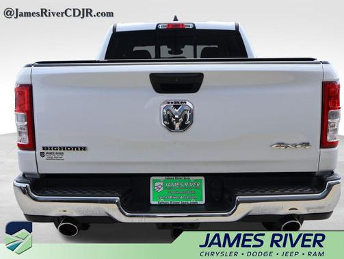 Bright White Clearcoat 2023 RAM 1500 Big Horn/Lone Star