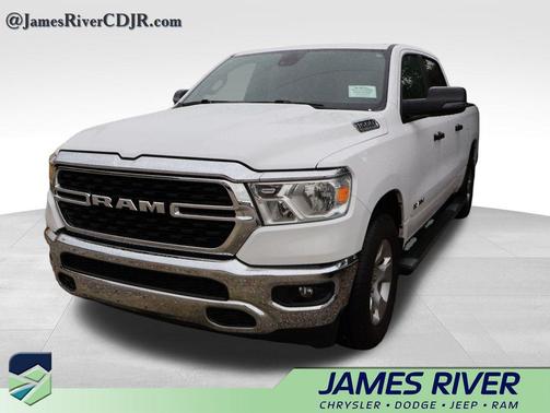 Bright White Clearcoat 2023 RAM 1500 Big Horn/Lone Star