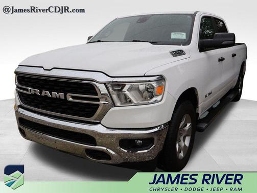 Bright White Clearcoat 2023 RAM 1500 Big Horn/Lone Star