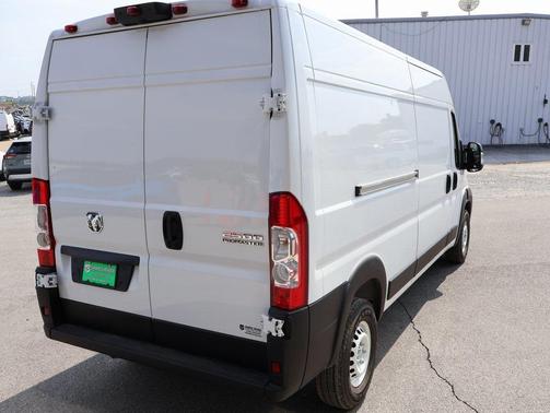 2025 RAM ProMaster 2500 Tradesman