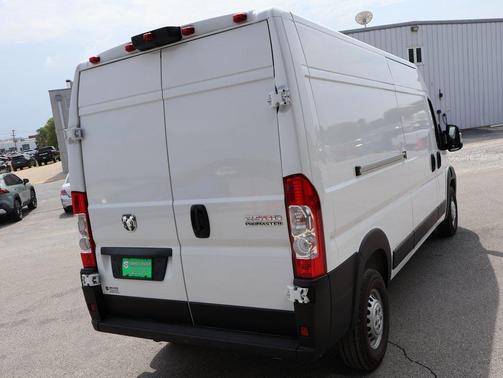 2025 RAM ProMaster 2500 Tradesman