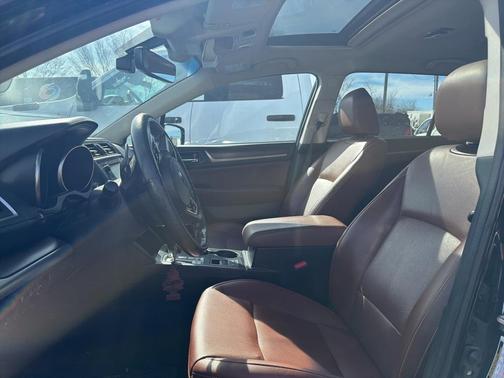 2017 Subaru Outback 2.5i Touring