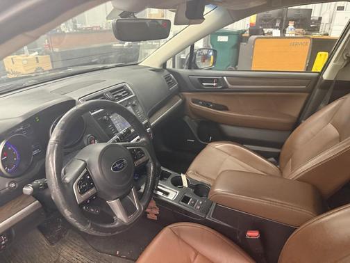 2017 Subaru Outback 2.5i Touring