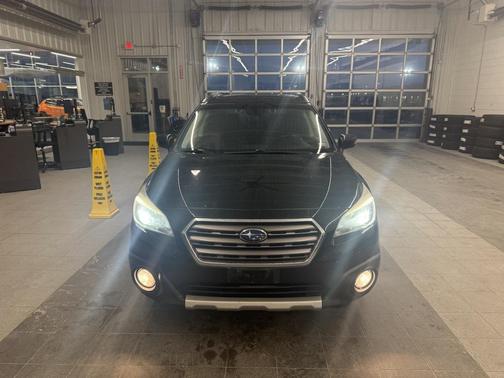2017 Subaru Outback 2.5i Touring