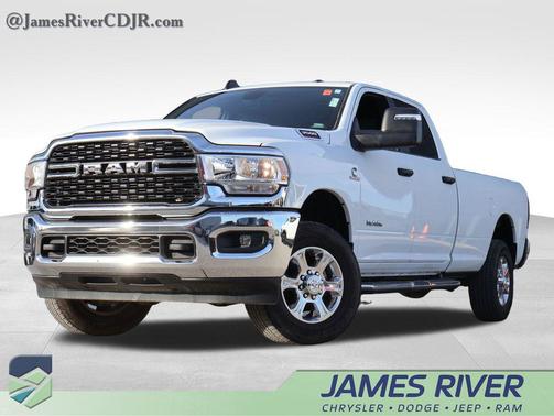 2024 RAM 3500 Big Horn Crew Cab 4x4 8' Box