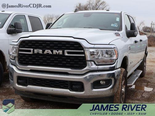 2024 RAM 3500 Big Horn Crew Cab 4x4 8' Box