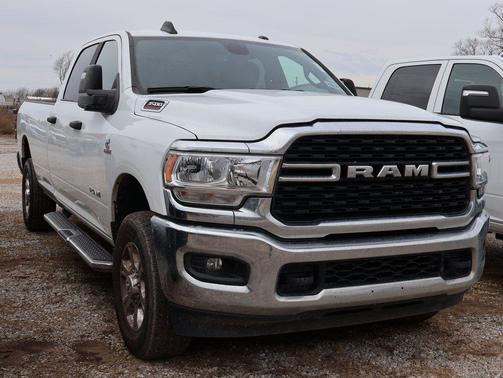 2024 RAM 3500 Big Horn Crew Cab 4x4 8' Box