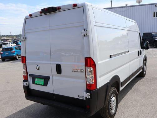 2025 RAM ProMaster 2500 Tradesman