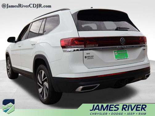 Pure White 2025 Volkswagen Atlas 2.0T SE w/Technology 4MOTION