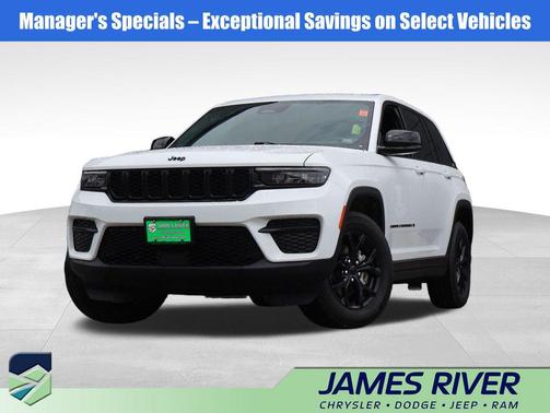 Bright White Clearcoat 2025 Jeep Grand Cherokee Altitude