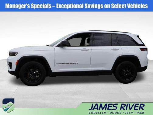 Bright White Clearcoat 2025 Jeep Grand Cherokee Altitude