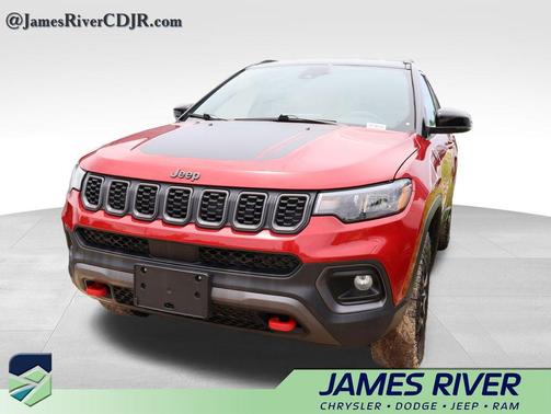 Red Hot Pearlcoat 2025 Jeep Compass Trailhawk
