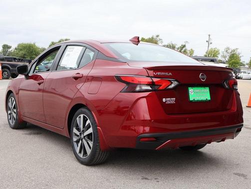 2020 Nissan Versa 1.6 S