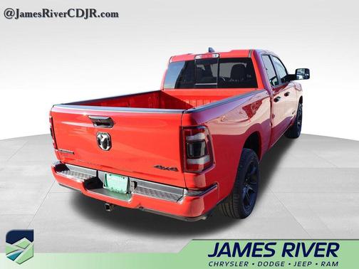 Flame Red Clearcoat 2024 RAM 1500 Big Horn/Lone Star