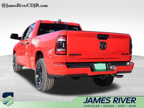 Flame Red Clearcoat 2024 RAM 1500 Big Horn/Lone Star