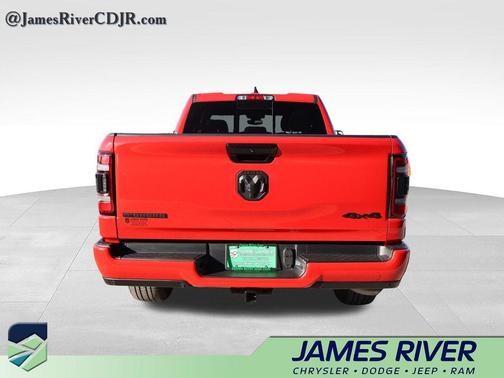 Flame Red Clearcoat 2024 RAM 1500 Big Horn/Lone Star
