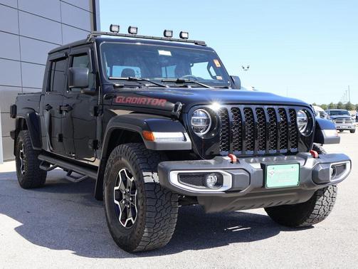 2022 Jeep Gladiator Sport S