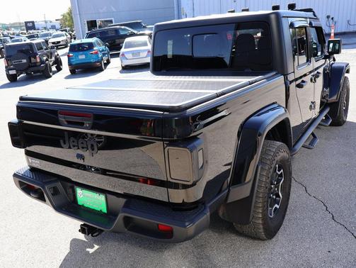 2022 Jeep Gladiator Sport S