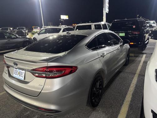 2018 Ford Fusion SE