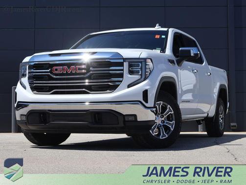Summit White 2024 GMC Sierra 1500 SLT