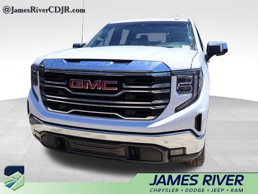 Summit White 2024 GMC Sierra 1500 SLT