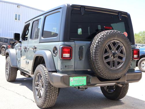 Anvil Clearcoat 2026 Jeep Wrangler Sport S