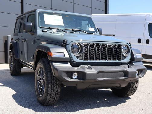 Anvil Clearcoat 2026 Jeep Wrangler Sport S