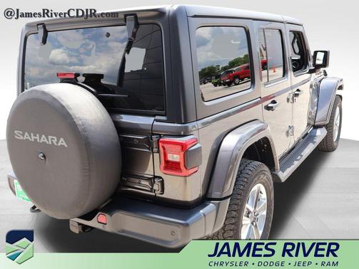 Granite Crystal Metallic Clearcoat 2021 Jeep Wrangler Unlimited Sahara