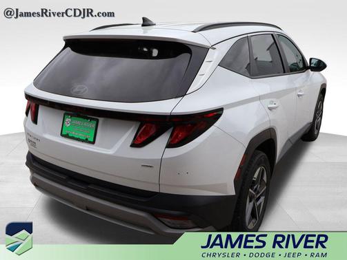 Serenity White Pearl 2025 Hyundai TUCSON SEL