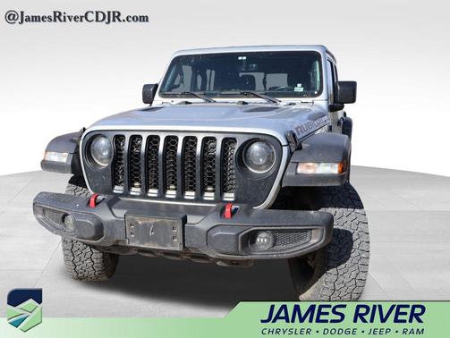 Silver Zynith Clearcoat 2023 Jeep Gladiator Rubicon