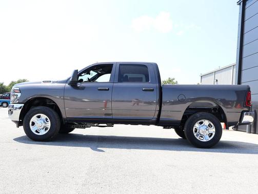 Granite Crystal Metallic Clearcoat 2026 RAM 2500 Tradesman Crew Cab 4x4 6'4' Box