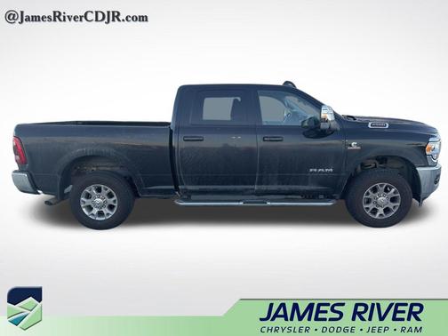 2023 RAM 2500 Laramie Crew Cab 4x4 6'4' Box