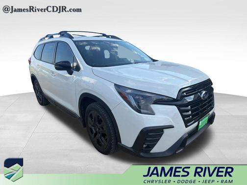 Crystal White Pearl 2023 Subaru Ascent Onyx Edition 7-Passenger