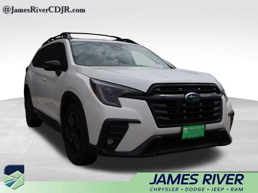 Crystal White Pearl 2023 Subaru Ascent Onyx Edition 7-Passenger