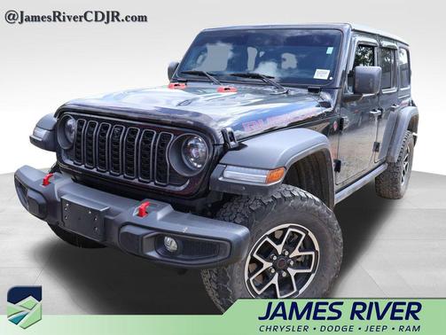 Black Clearcoat 2024 Jeep Wrangler Rubicon