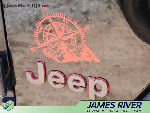 Black Clearcoat 2024 Jeep Wrangler Rubicon