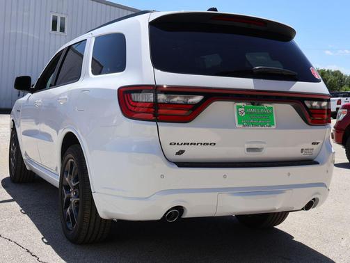 DB Black Clearcoat 2026 Dodge Durango GT Plus