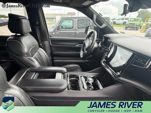 Baltic Gray Metallic Clearcoat 2024 Jeep Grand Wagoneer L Series II 4x4