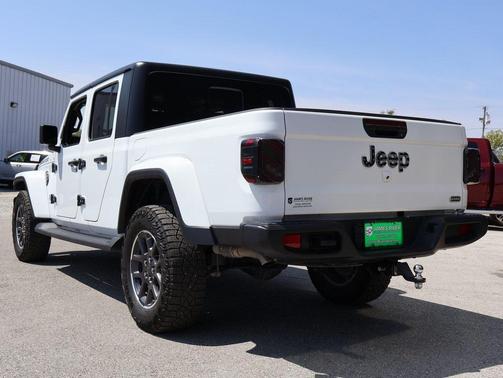 2022 Jeep Gladiator Overland