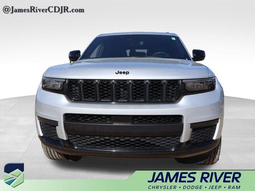 Silver Zynith 2024 Jeep Grand Cherokee L Altitude