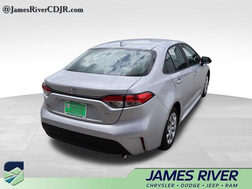 Classic Silver Metallic 2026 Toyota Corolla LE
