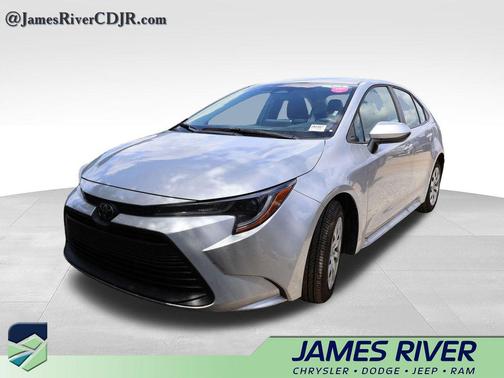 Classic Silver Metallic 2026 Toyota Corolla LE