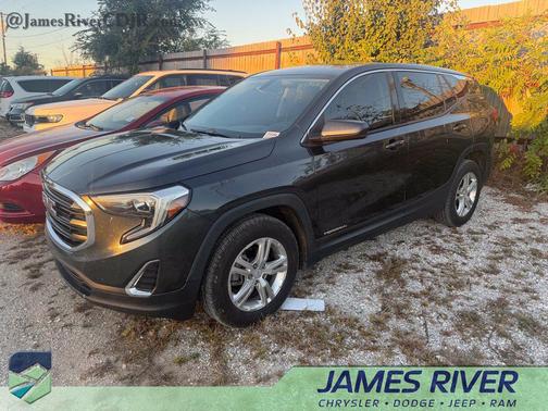 Graphite Gray Metallic 2019 GMC Terrain SLE