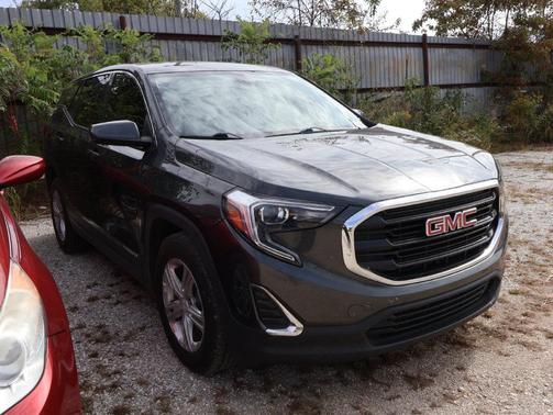 Graphite Gray Metallic 2019 GMC Terrain SLE