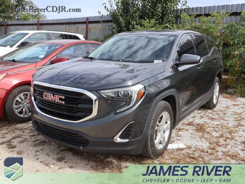 Graphite Gray Metallic 2019 GMC Terrain SLE