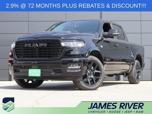 Diamond Black Crystal Pearlcoat 2026 RAM 1500 Laramie