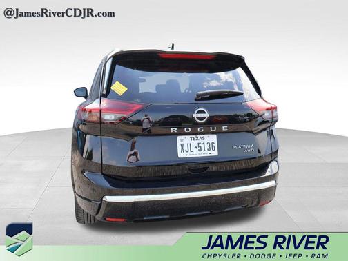 Super Black 2026 Nissan Rogue Platinum