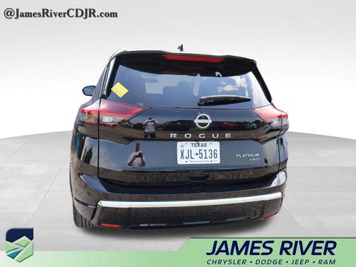 Super Black 2026 Nissan Rogue Platinum